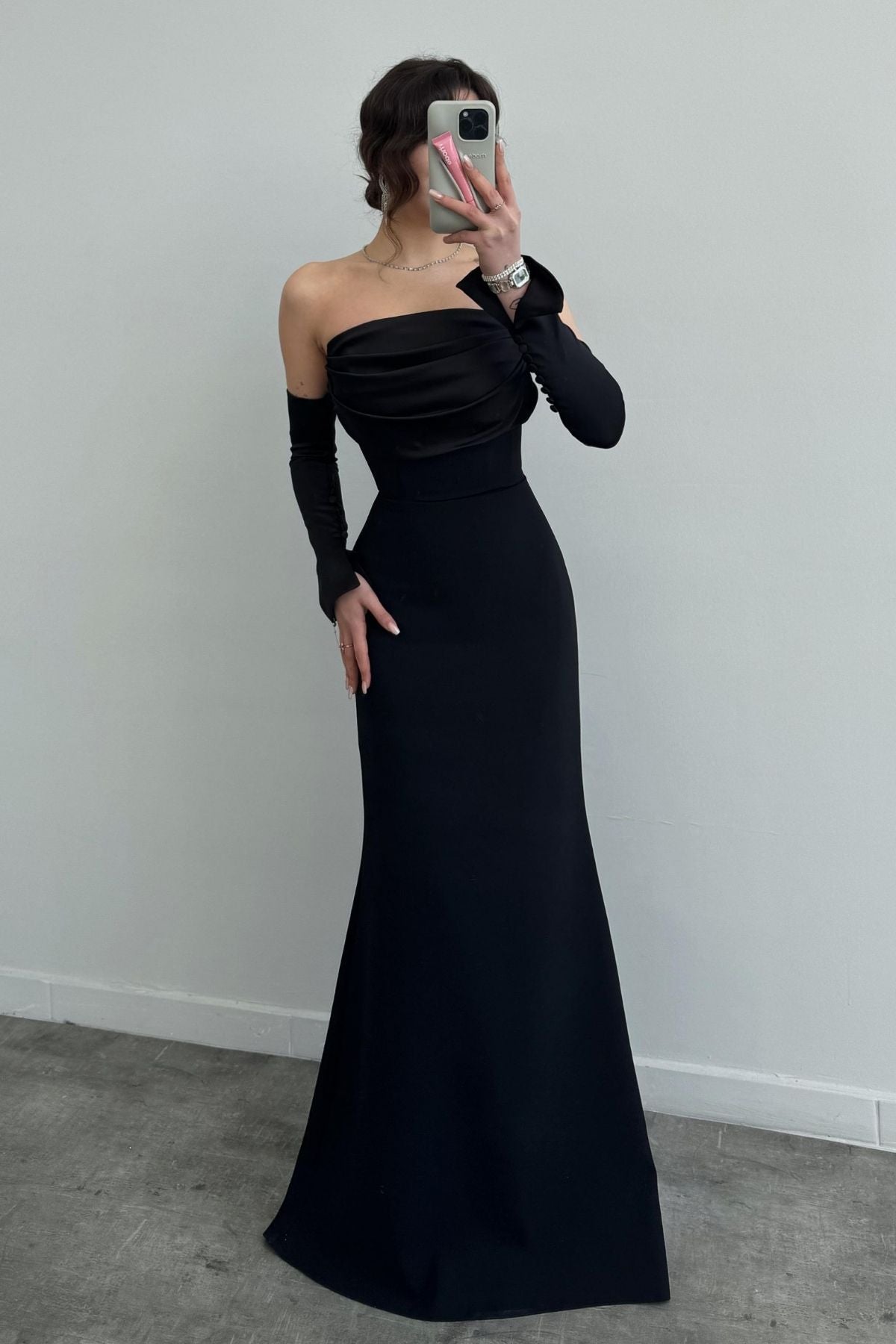 Strapless Off-Shoulder Satin Gloves Gown